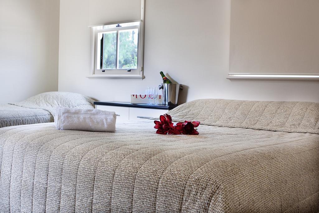 Prince Of Wales Hotel Gulgong Room photo
